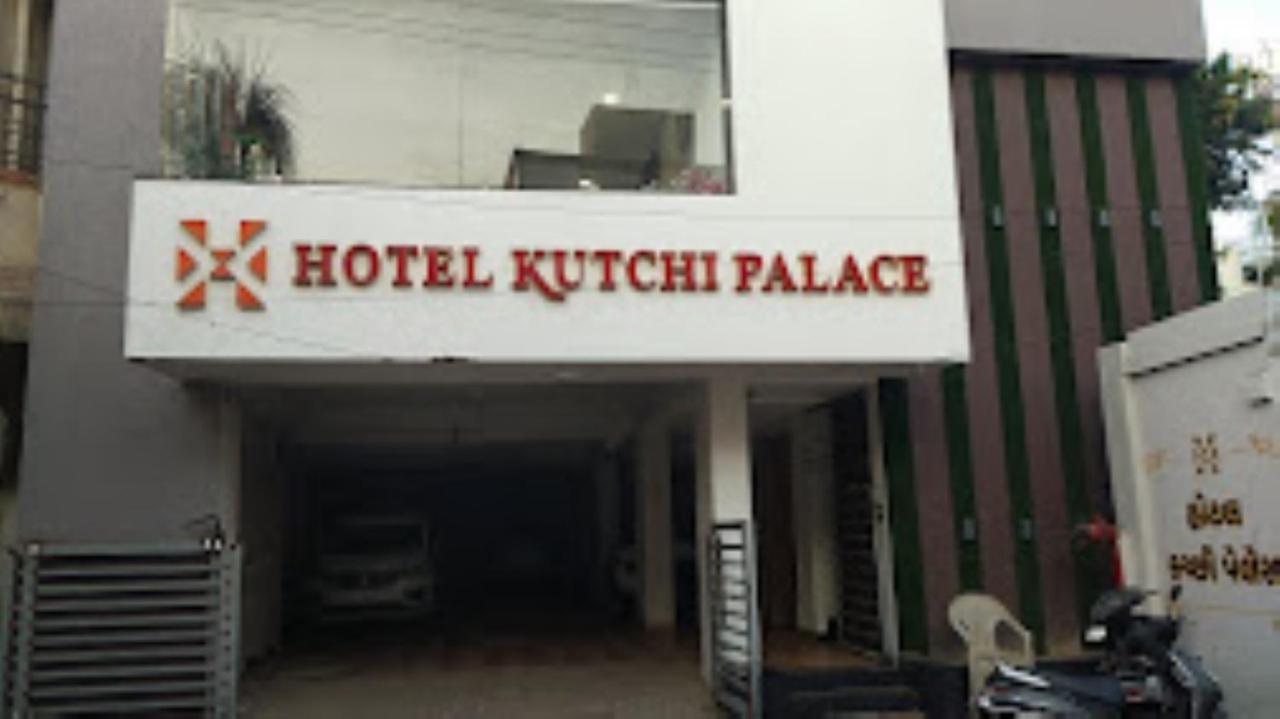 Hotel Kutchi Palace, Dwarka Eksteriør billede